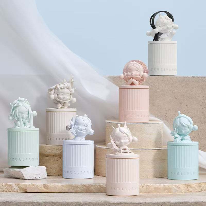 The Paradox Skullpanda-scented Candles