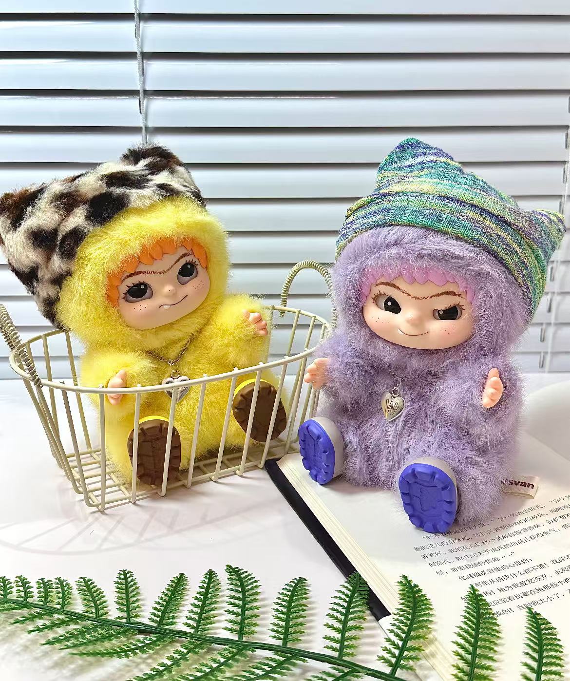 WAKUKU Fuzzy Trendy Fun